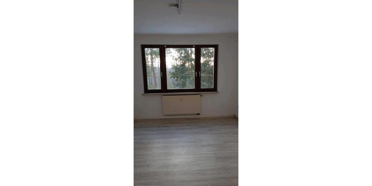 Etagenwohnung Hirschberg - 2 Zimmer, 50 m&sup2;, 310&euro; | Angebot:26705208