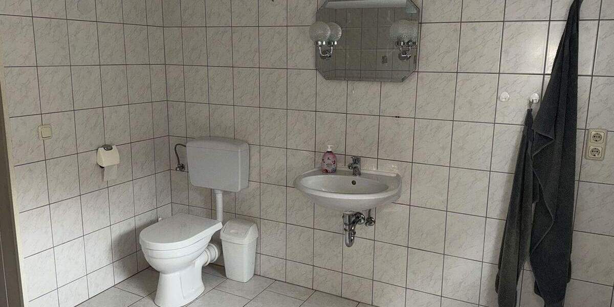 Wohnhaus zur Miete mit Garten in ruhiger Lage von Bad SalzungenWildprechtroda 5 zimmer