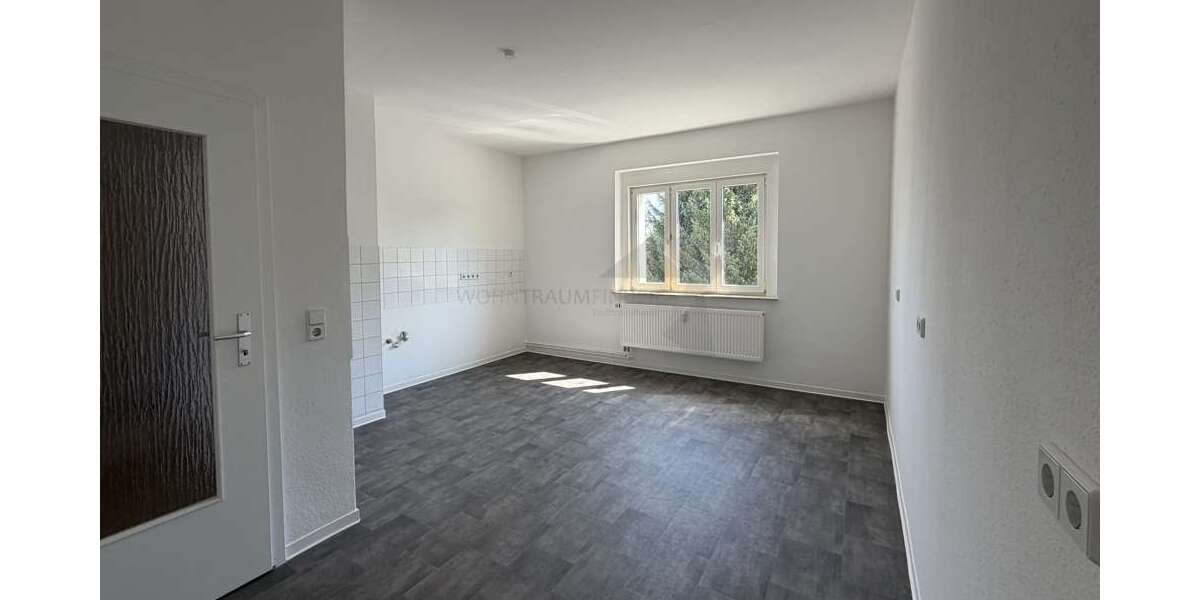 Etagenwohnung Zwickau Geb. Reichenb. Str./Freiheitssiedlung - 2 Zimmer, 56 m&sup2;, 320&euro; | Angebot:27070341