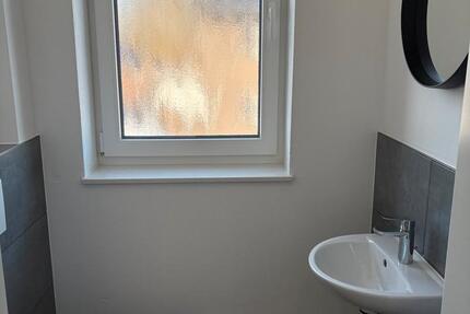 NEUBAU OBERWOHNUNG IN SCHARREL ZU VERMIETEN 4 zimmer