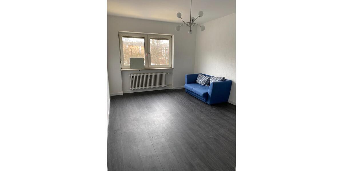 Etagenwohnung Regensburg Galgenberg - 3 Zimmer, 82 m&sup2;, 1.350&euro; | Angebot:25893705