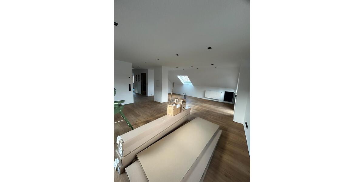 Dachgeschoßwohnung Frammersbach - 3 Zimmer, 80 m&sup2;, 900&euro; | Angebot:26253694