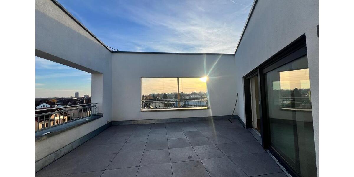 Etagenwohnung Ingolstadt Nordost - 3 Zimmer, 108 m&sup2;, 1.475&euro; | Angebot:23816884