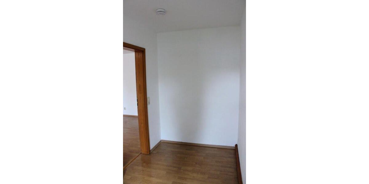 Erdgeschoßwohnung Naumburg (Saale) - 2 Zimmer, 37 m&sup2;, 229&euro; | Angebot:26251783