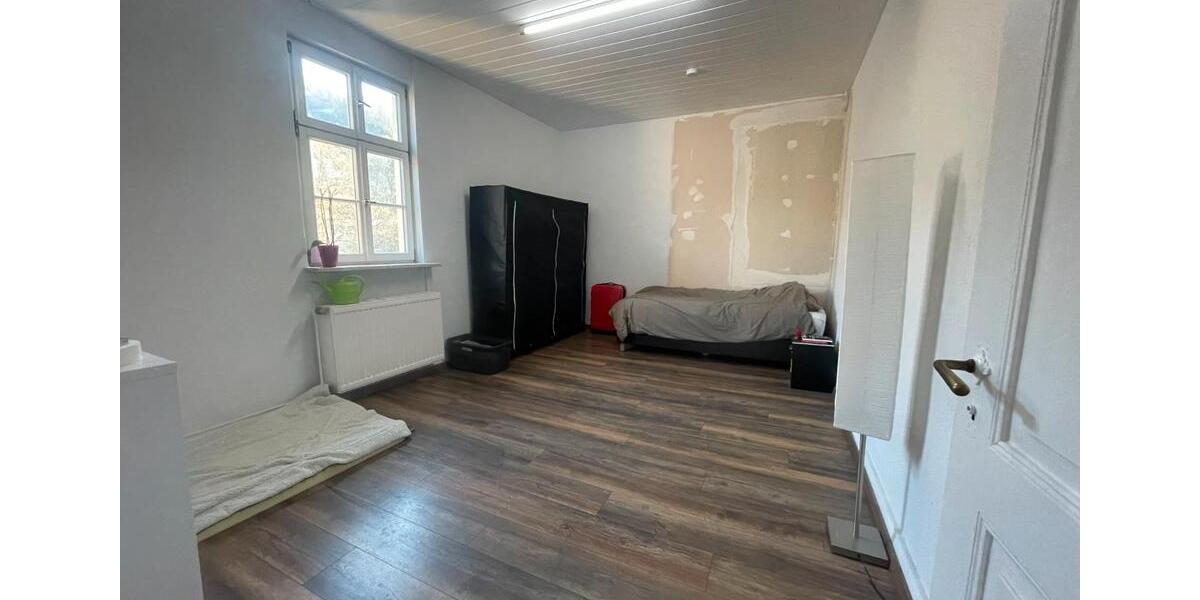 Etagenwohnung Kirn - 3 Zimmer, 78 m&sup2;, 585&euro; | Angebot:26489739