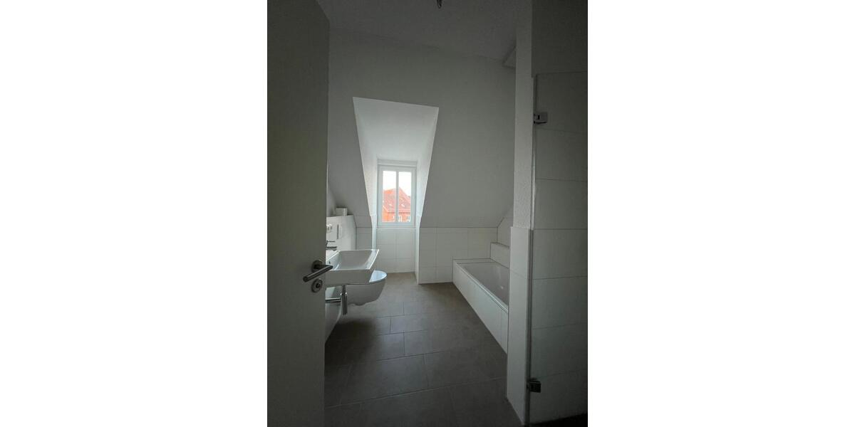 Dachgeschoßwohnung Neustadt in Holstein - 2 Zimmer, 78 m&sup2;, 1.031&euro; | Angebot:23904261