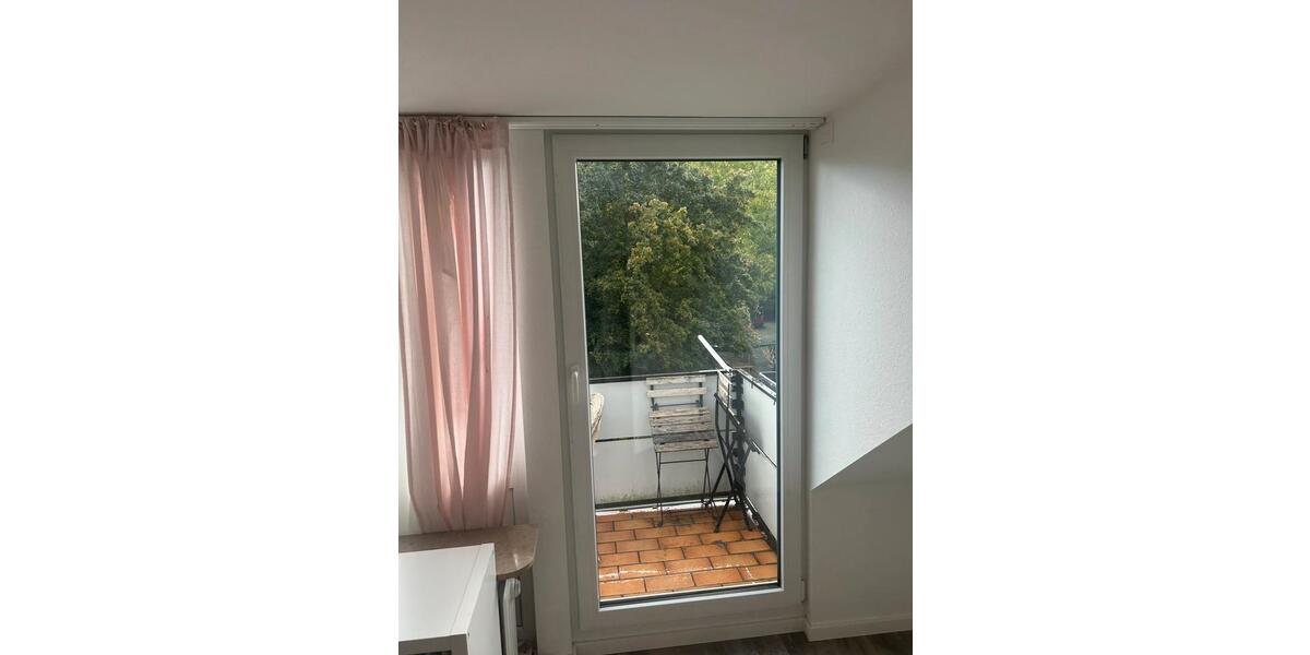 Wohnen auf Zeit Koblenz Bisholder - 3 Zimmer, 19 m&sup2;, 511&euro; | Angebot:25754835