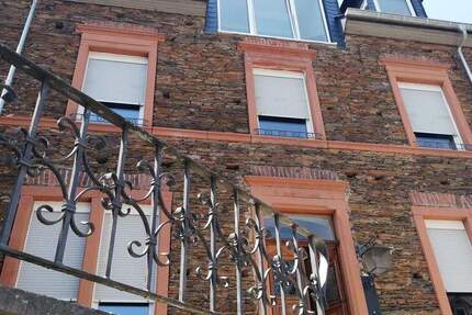 Haus Reil - 5 Zimmer, 142 m&sup2;, 940&euro; | Angebot:25870177