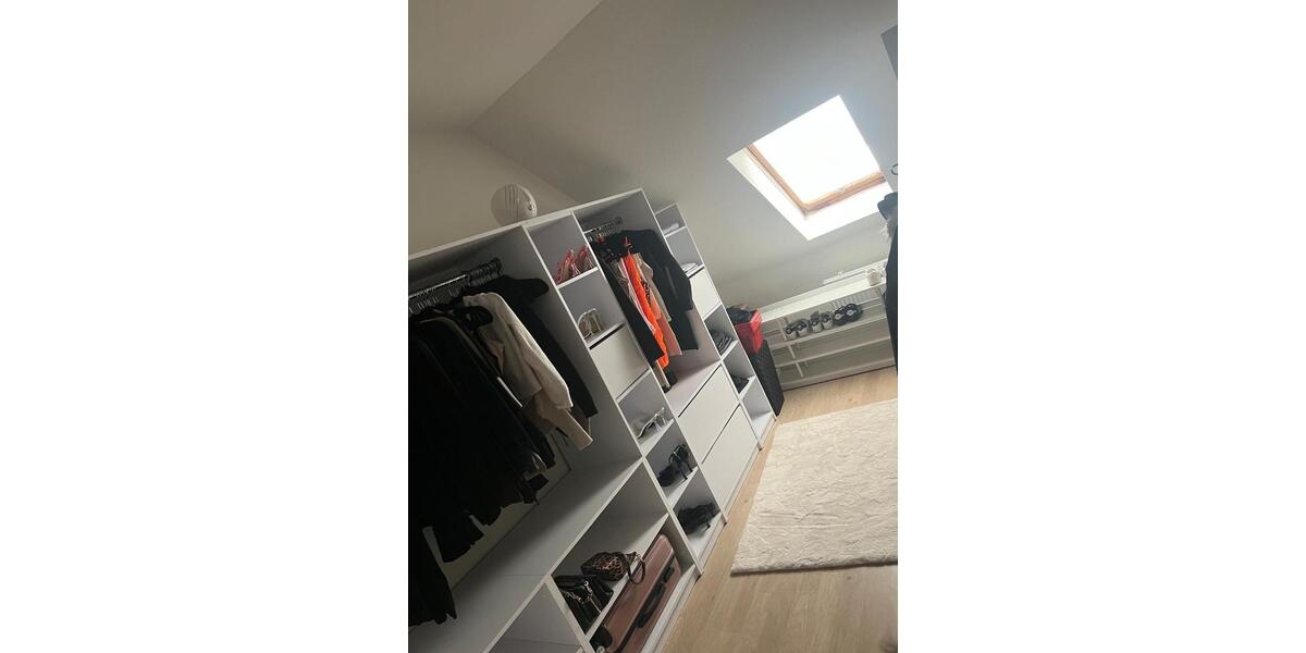 Dachgeschosswohnung 3 zimmer