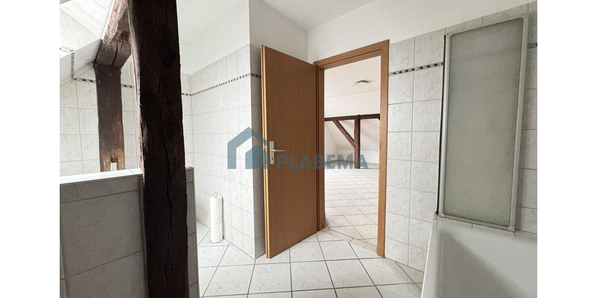 Dachgeschoßwohnung Parchim - 2 Zimmer, 87 m&sup2;, 737&euro; | Angebot:26368204