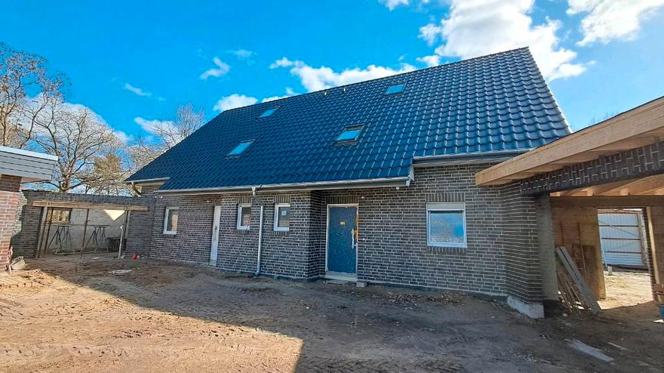 Doppelhaushälfte Burgwedel - 5 Zimmer, 140 m&sup2;, 1.700&euro; | Angebot:26004343