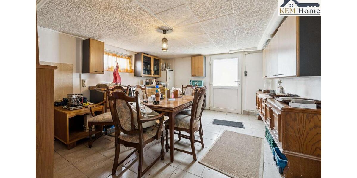 Einfamilienhaus Lauenau - 9 Zimmer, 2.000 m&sup2;, 2.250&euro; | Angebot:25869008