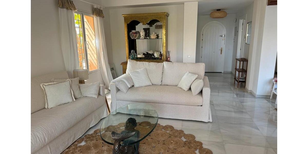 Terrassenwohnung Grünwald - 3 Zimmer, 120 m&sup2;, 1.800&euro; | Angebot:24509608