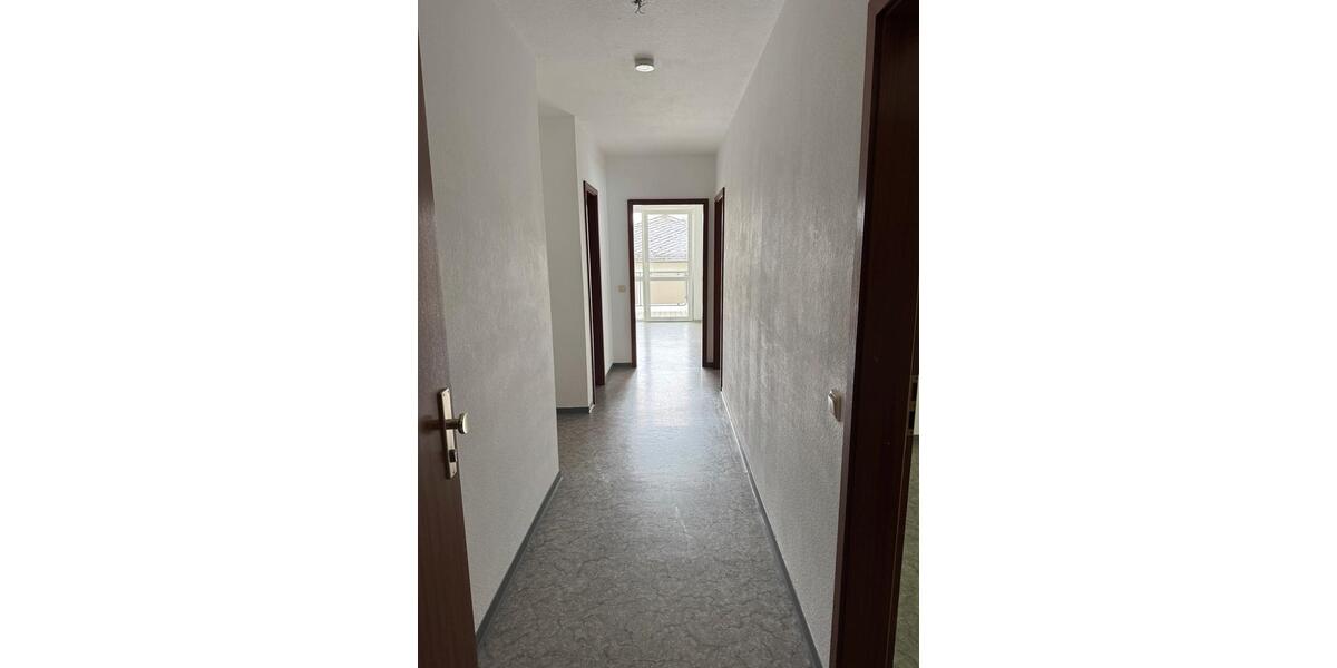 Etagenwohnung Prüm - 3 Zimmer, 82 m&sup2;, 880&euro; | Angebot:26618749