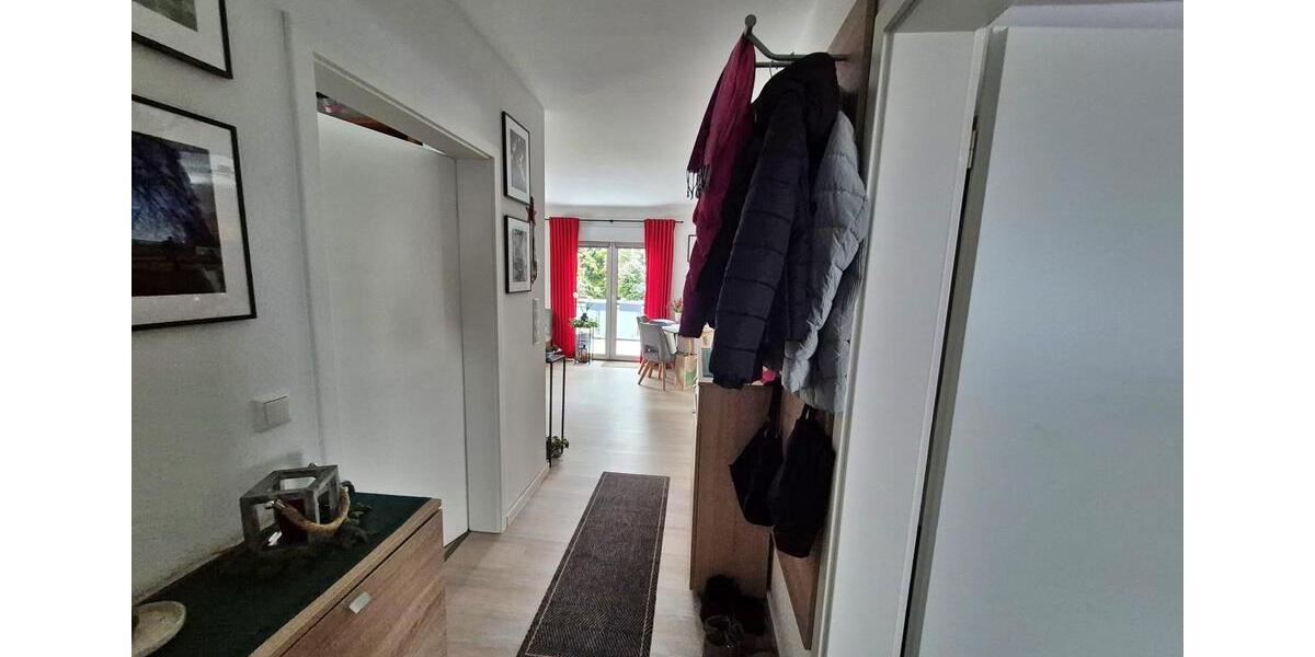 Etagenwohnung Porta Westfalica - 3 Zimmer, 74 m&sup2;, 1.000&euro; | Angebot:25571554