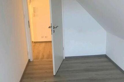 Wohnung Hameln Kernstadt - 4 Zimmer, 95 m&sup2;, 680&euro; | Angebot:25838602