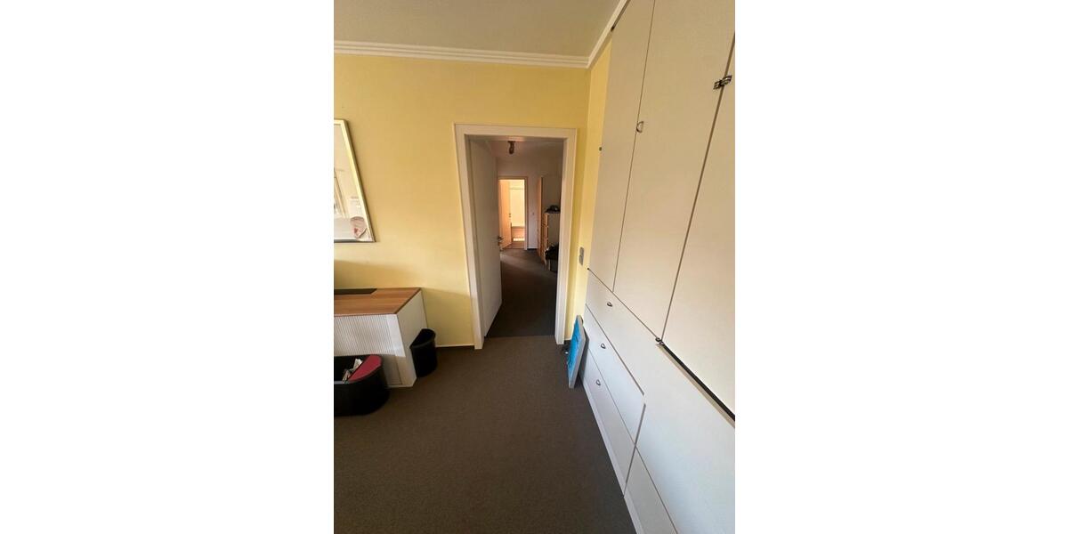 Zentrale 2 Zimmer Wohnung mit Stellplatz Ideal für max. 2 Persone 2 zimmer