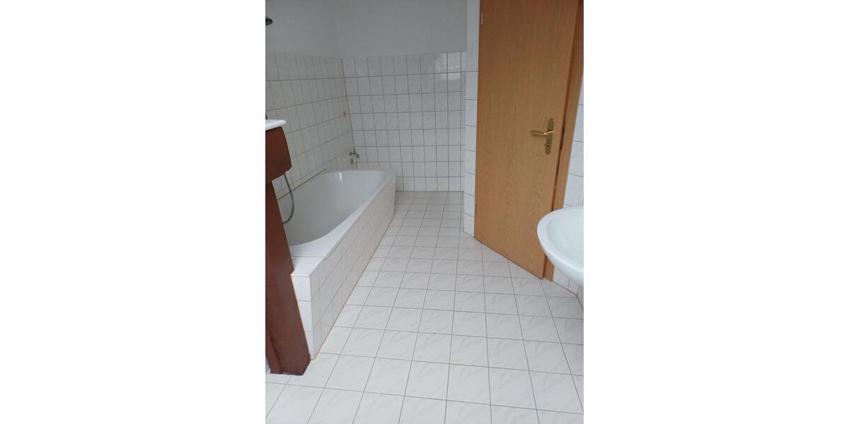 Dachgeschoßwohnung Pritzwalk - 1 Zimmer, 41 m&sup2;, 297&euro; | Angebot:25053554