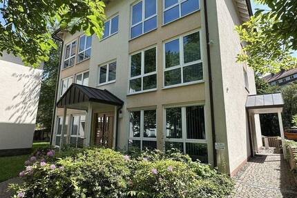Wohnung Kassel Bad Wilhelmshöhe - 3 Zimmer, 106 m&sup2;, 1.100&euro; | Angebot:26825326