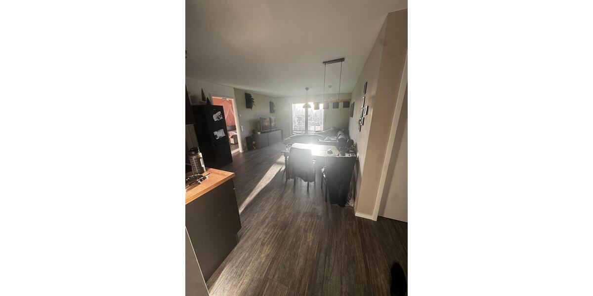 Etagenwohnung Markkleeberg - 3 Zimmer, 80 m&sup2;, 1.290&euro; | Angebot:25270942