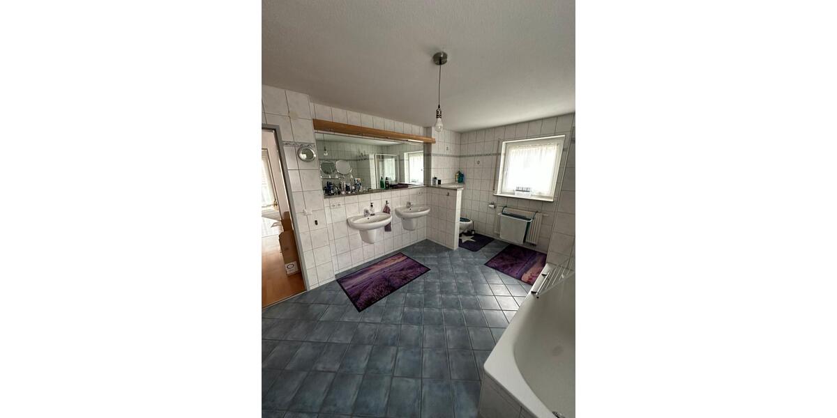 Doppelhaushälfte Wangen im Allgäu - 7 Zimmer, 160 m&sup2;, 1.800&euro; | Angebot:25971980