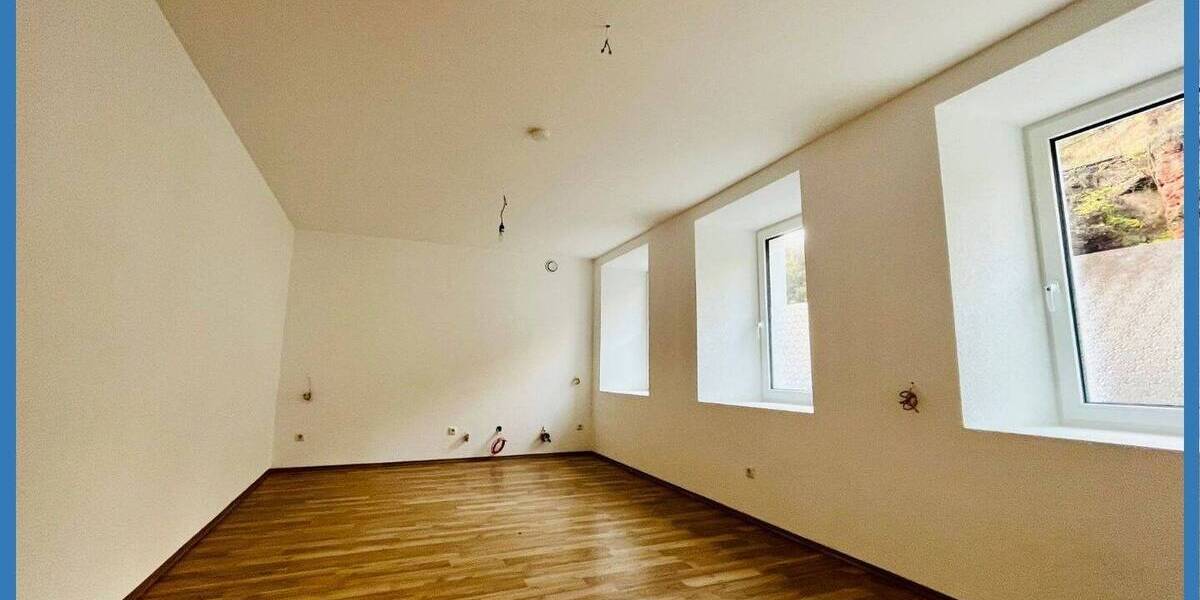 TR.-Pallien: Nähe FH! 2 ZKB Wohnung mit separatem Eingang, in modernisiertem Gebäude, auf Wunsch möbliert! 2 zimmer