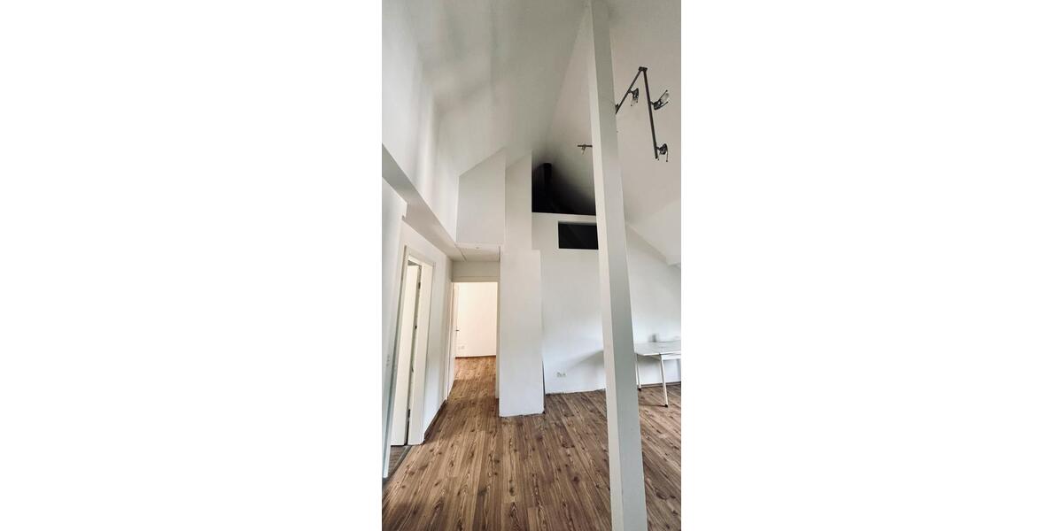Dachgeschoßwohnung Boppard - 2 Zimmer, 55 m&sup2;, 550&euro; | Angebot:25842205