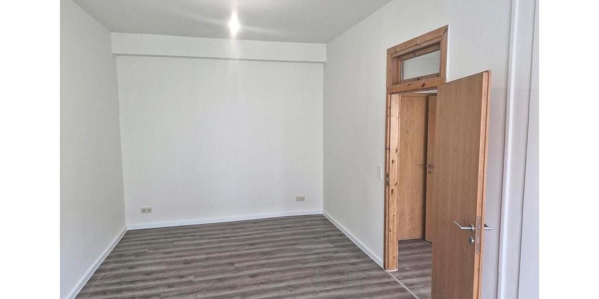 Etagenwohnung Schwerin Neumühle - 2 Zimmer, 61 m&sup2;, 700&euro; | Angebot:26563573
