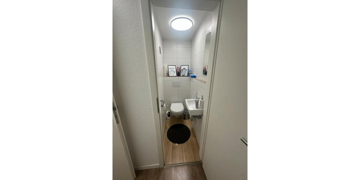 Dachgeschoßwohnung Eislingen (Fils) - 3 Zimmer, 84 m&sup2;, 1.050&euro; | Angebot:24719602