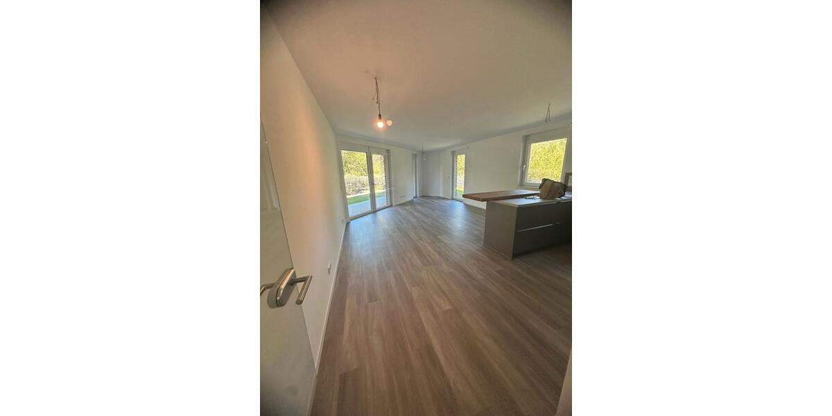Erdgeschoßwohnung Lübeck Alt-Travemünde / Rönnau - 3 Zimmer, 93 m&sup2;, 1.860&euro; | Angebot:25987000
