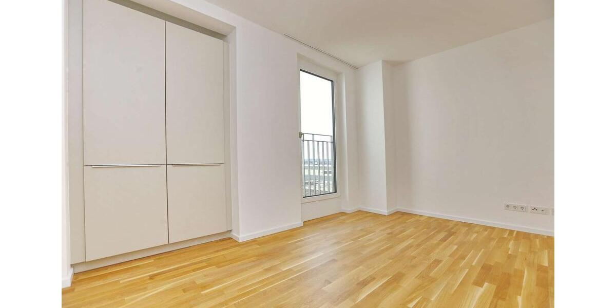 Dachgeschoßwohnung Berlin Tempelhof-Schöneberg - 2 Zimmer, 59 m&sup2;, 1.649&euro; | Angebot:26351943