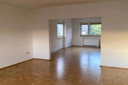 Schöne 5 Zimmer Wohnung in Biebertal - Bieber