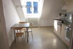 Dachgeschoßwohnung Hof Altstadt - 2 Zimmer, 73 m&sup2;, 400&euro; | Angebot:26586615