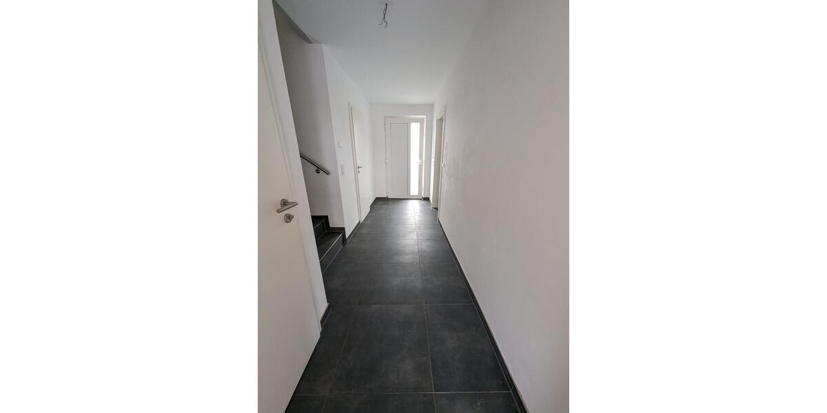 Reihenhaus Delitzsch - 4 Zimmer, 120 m&sup2;, 1.399&euro; | Angebot:25501585