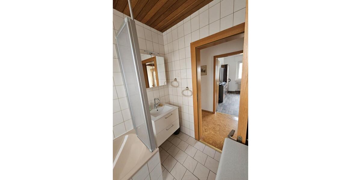 Etagenwohnung Bielefeld Senne - 4 Zimmer, 77 m&sup2;, 700&euro; | Angebot:26250348