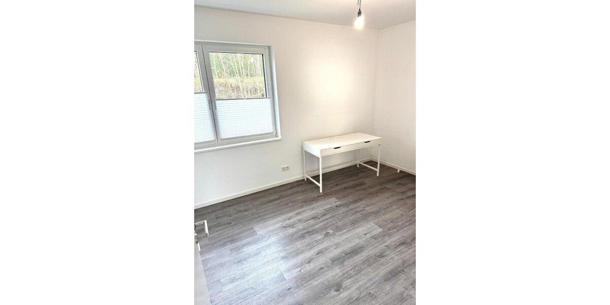 Etagenwohnung Leun - 3 Zimmer, 94 m&sup2;, 990&euro; | Angebot:26598374
