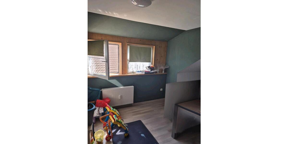 Dachgeschoßwohnung Straubing - 3 Zimmer, 70 m&sup2;, 810&euro; | Angebot:26638678