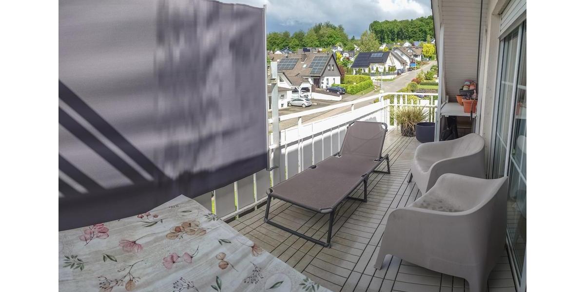 Dachgeschoßwohnung Lindlar - 2 Zimmer, 75 m&sup2;, 710&euro; | Angebot:26588830