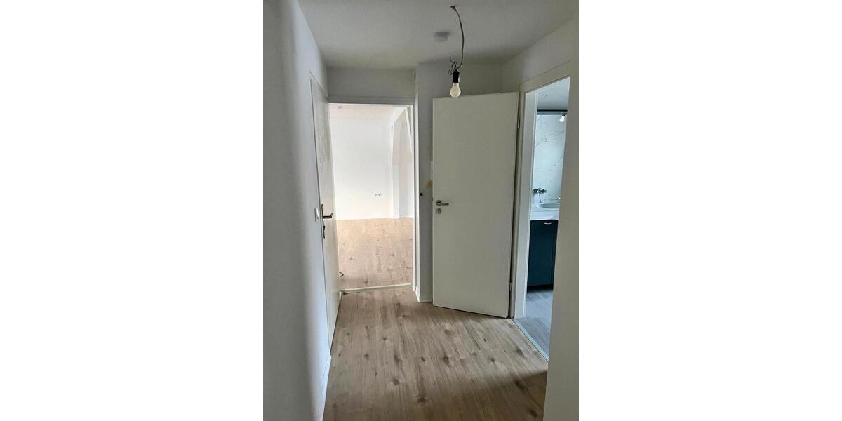 Etagenwohnung Alheim - 4 Zimmer, 95 m&sup2;, 900&euro; | Angebot:24868911