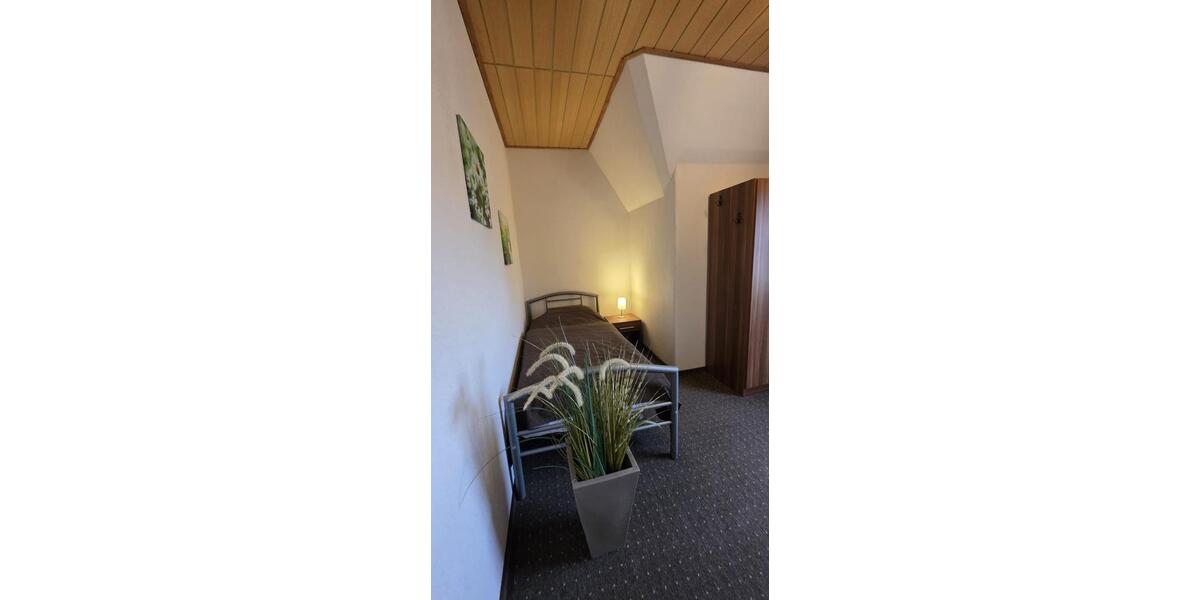 Reihenhaus Nordenham - 1 Zimmer, 56 m&sup2;, 900&euro; | Angebot:25406101