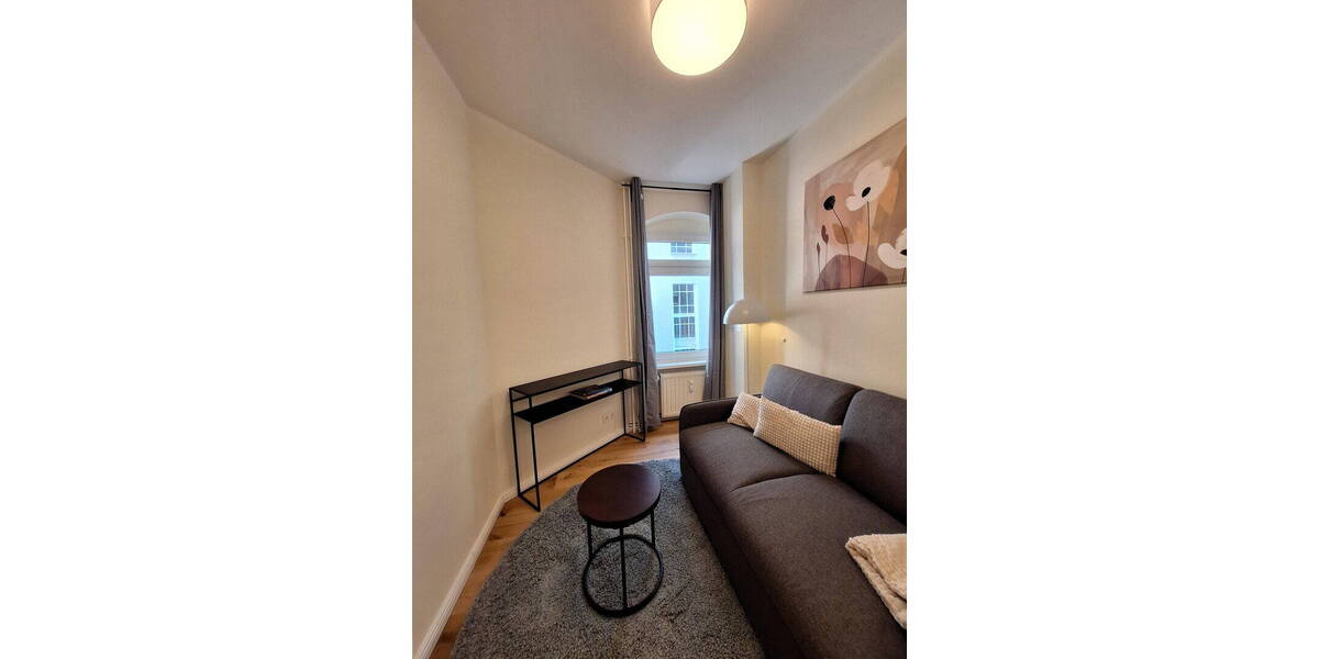 Etagenwohnung Berlin Mitte - 2 Zimmer, 52 m&sup2;, 1.210&euro; | Angebot:26740619