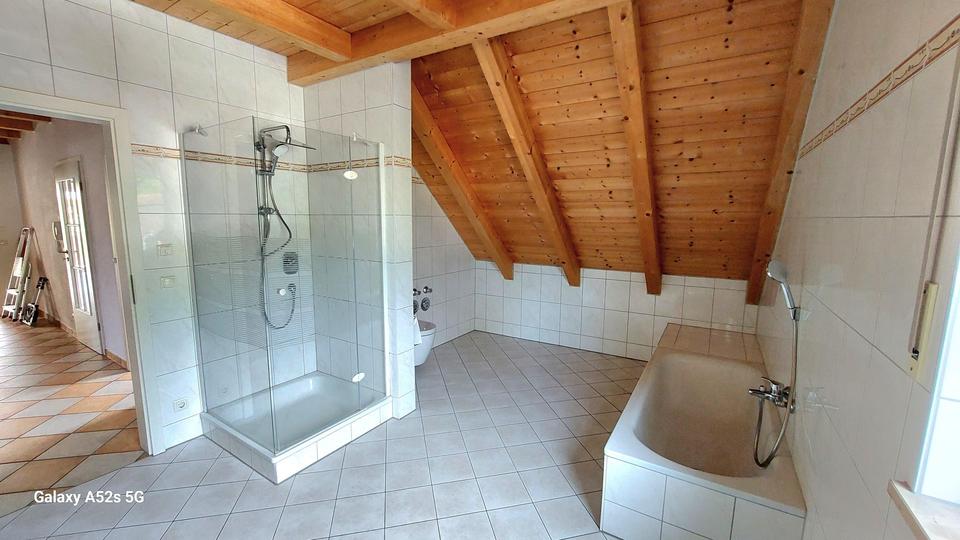 Dachgeschoßwohnung Schweitenkirchen - 4 Zimmer, 150 m&sup2;, 1.650&euro; | Angebot:26470992