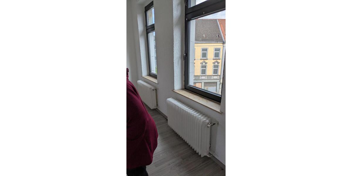 Etagenwohnung Duisburg Hamborn - 3 Zimmer, 80 m&sup2;, 700&euro; | Angebot:26420614