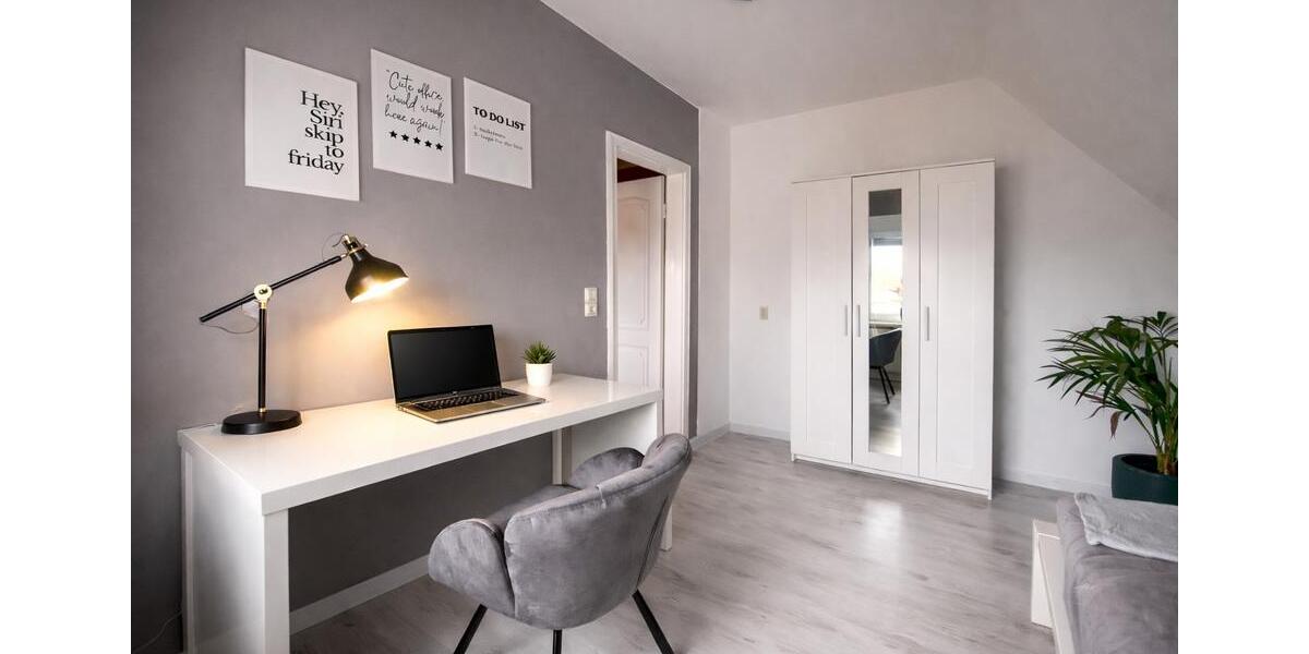 Wohnen auf Zeit Freiberg - 4 Zimmer, 80 m&sup2;, 38&euro; | Angebot:26425553
