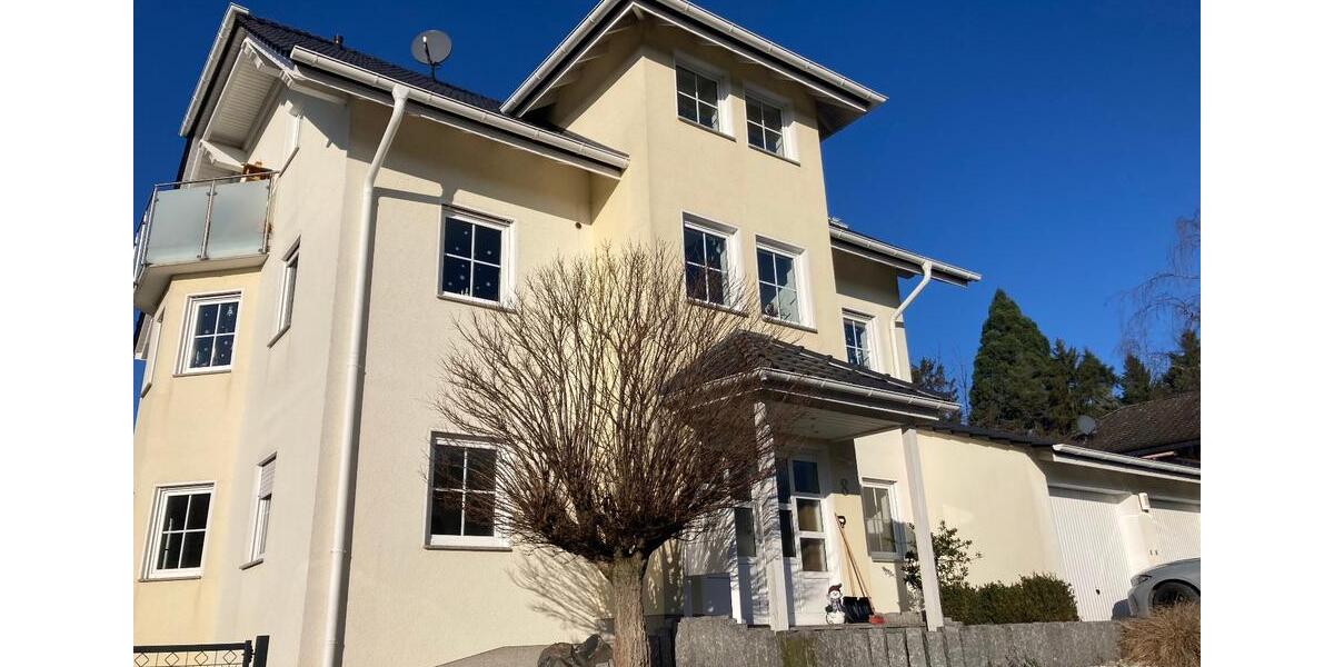 Etagenwohnung Niestetal - 3 Zimmer, 108 m&sup2;, 1.250&euro; | Angebot:25271236