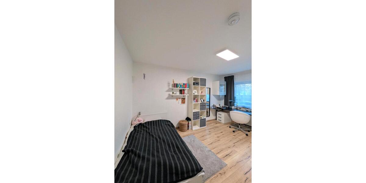 Erdgeschoßwohnung Ulm - 4 Zimmer, 15 m&sup2;, 450&euro; | Angebot:26444716