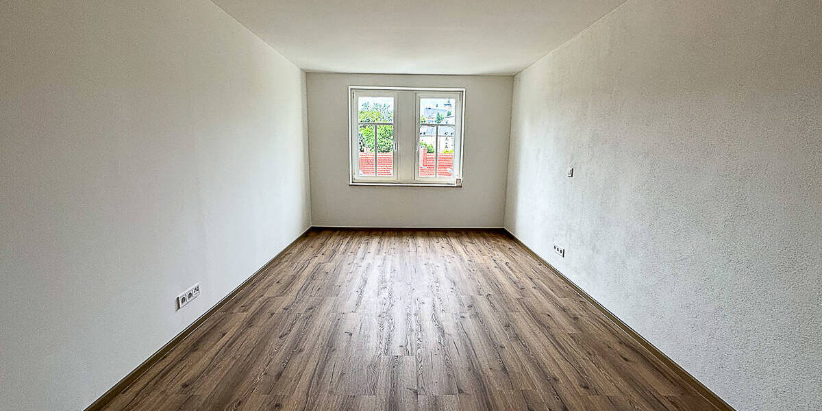 Etagenwohnung Schneeberg - 4 Zimmer, 132 m&sup2;, 950&euro; | Angebot:25688213