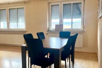 Wohnung Elfershausen - 7 Zimmer, 180 m&sup2;, 777&euro; | Angebot:25181698