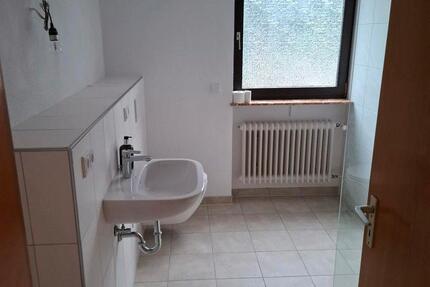 Wohnung Saarbrücken Bischmisheim - 2 Zimmer, 85 m&sup2;, 750&euro; | Angebot:25179665