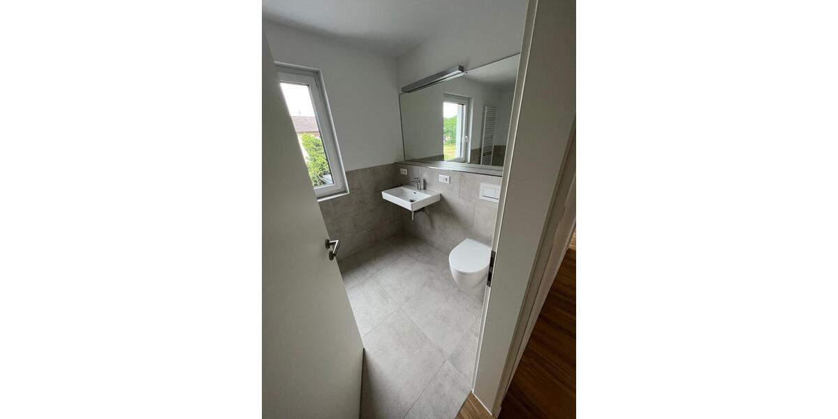 Etagenwohnung Wunstorf - 3 Zimmer, 92 m&sup2;, 1.310&euro; | Angebot:26576086